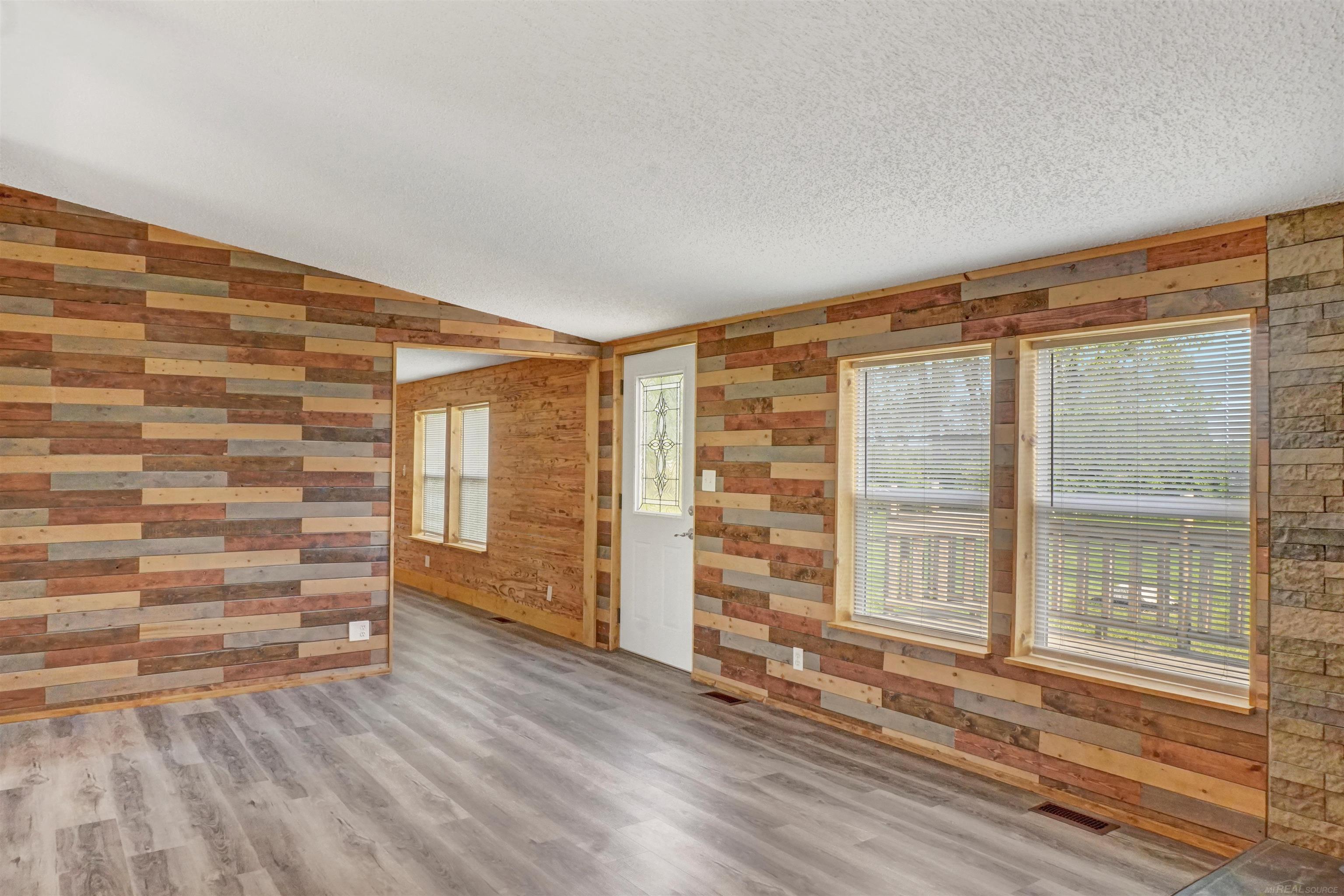 13352 Norman Road Yale, MI 48097 - Photo 4 of 50