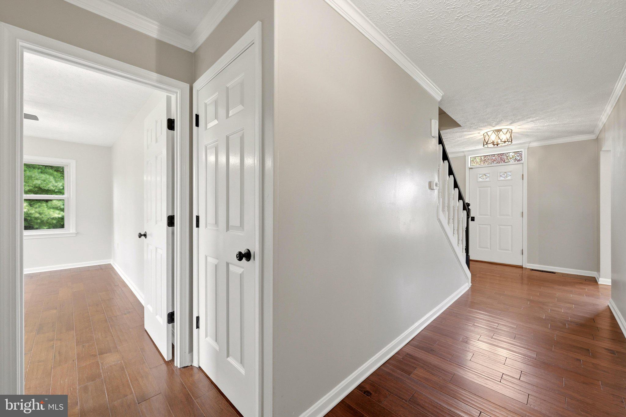 2794 Bishop Meade Road Boyce, VA 22620 - Photo 35 of 79 Hallway