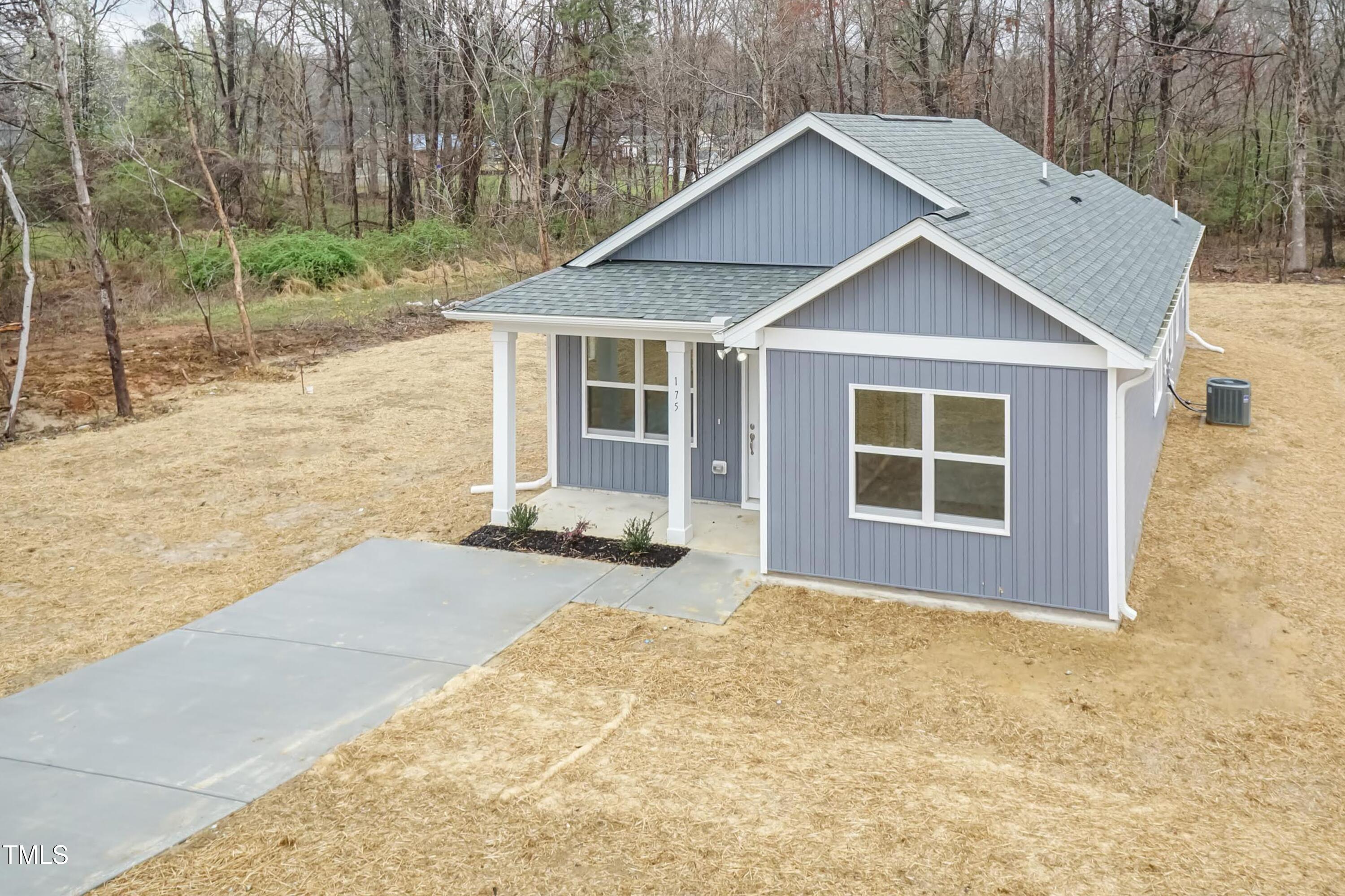 175 David Lane Roxboro, NC 27573 - Photo 4 of 29 Front 06