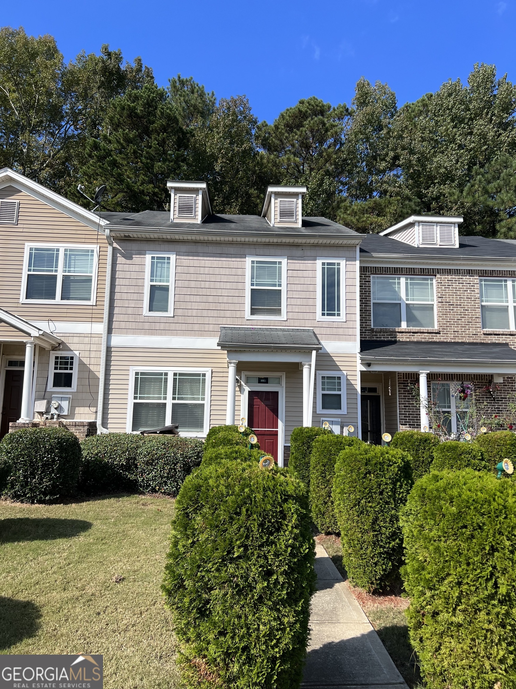 6321 Ellenwood Drive, Rex, GA 30273 Compass