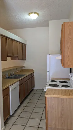 $1,450 | 1300 North Bishop Street, San Marcos, TX 78666