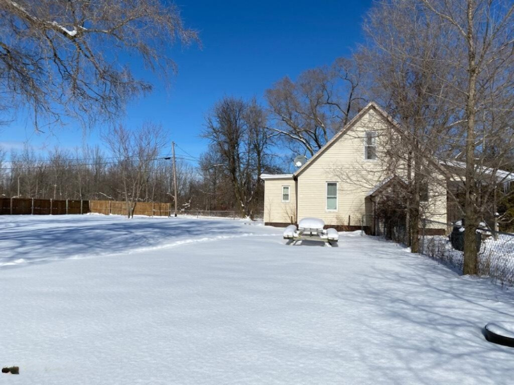 6080 Hagar Shore Road Coloma, MI 49038 - Photo 25 of 31 024 (4)