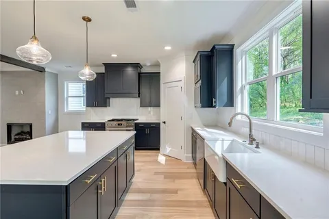 $699,900 | 1709 Eastside Parc Street, Atlanta, GA 30316