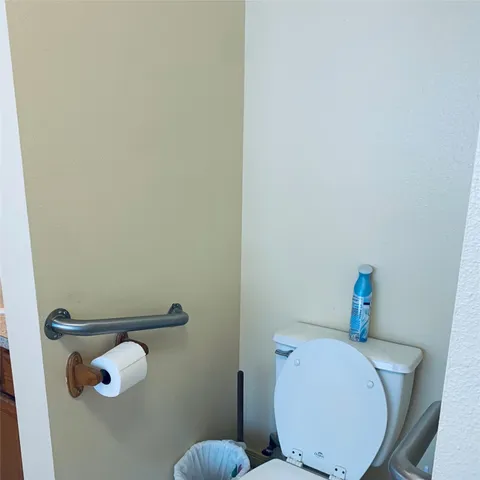 $282,500 | 180 Sports, Onalaska, TX 77360