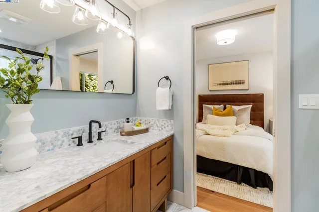 $2,799,000 | 15 Manzanita Terrace, Orinda, CA 94563