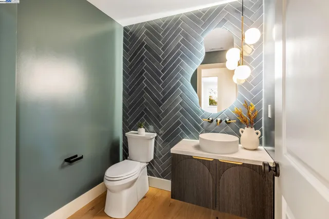 $2,799,000 | 15 Manzanita Terrace, Orinda, CA 94563