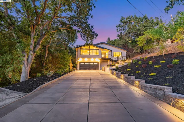 $2,799,000 | 15 Manzanita Terrace, Orinda, CA 94563