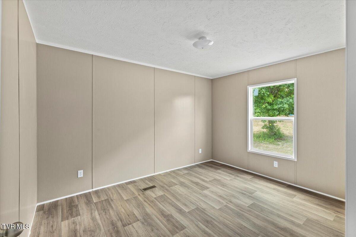 350 Deerwood Road Greeneville, TN 37743 - Photo 22 of 42 19-128A1862