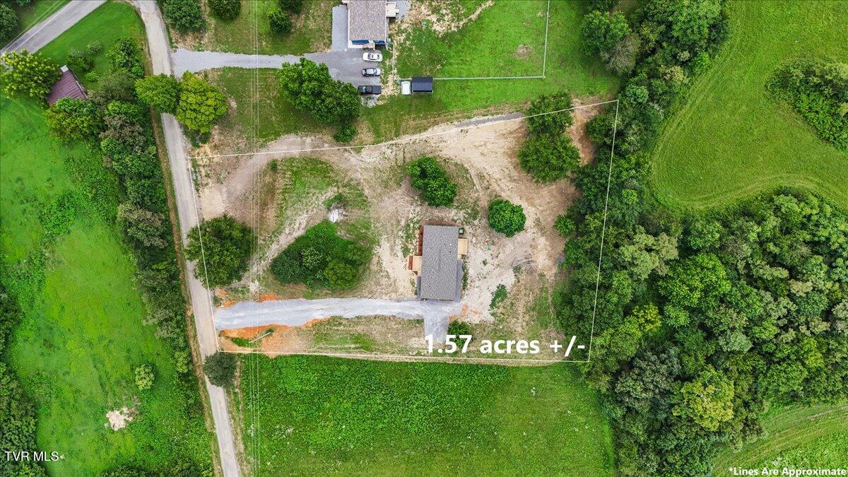 350 Deerwood Road Greeneville, TN 37743 - Photo 3 of 42 02-DJI_20250723124810_0487_D