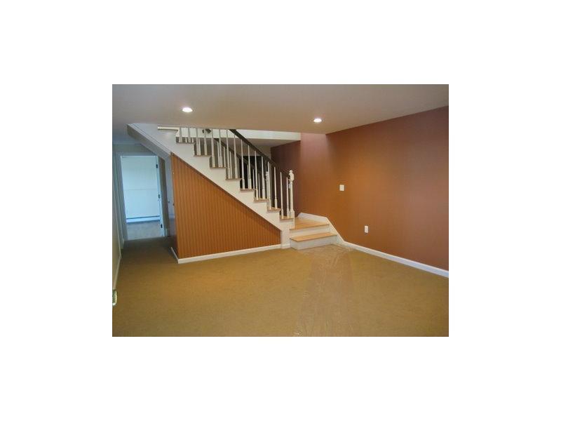 95 Wilson's Cove Road Harpswell, ME 04079 - Photo 20 of 23 Den/Family/Great Room.