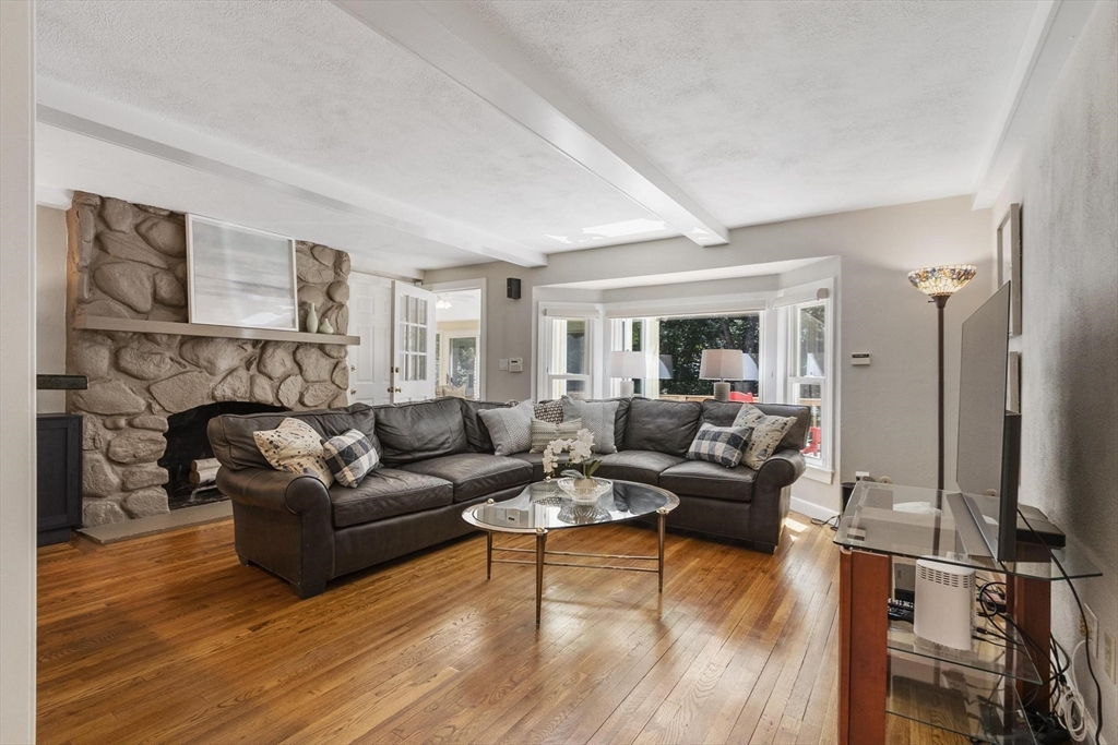 30 Goose Pond Road Lincoln, MA 01773 - Photo 16 of 42