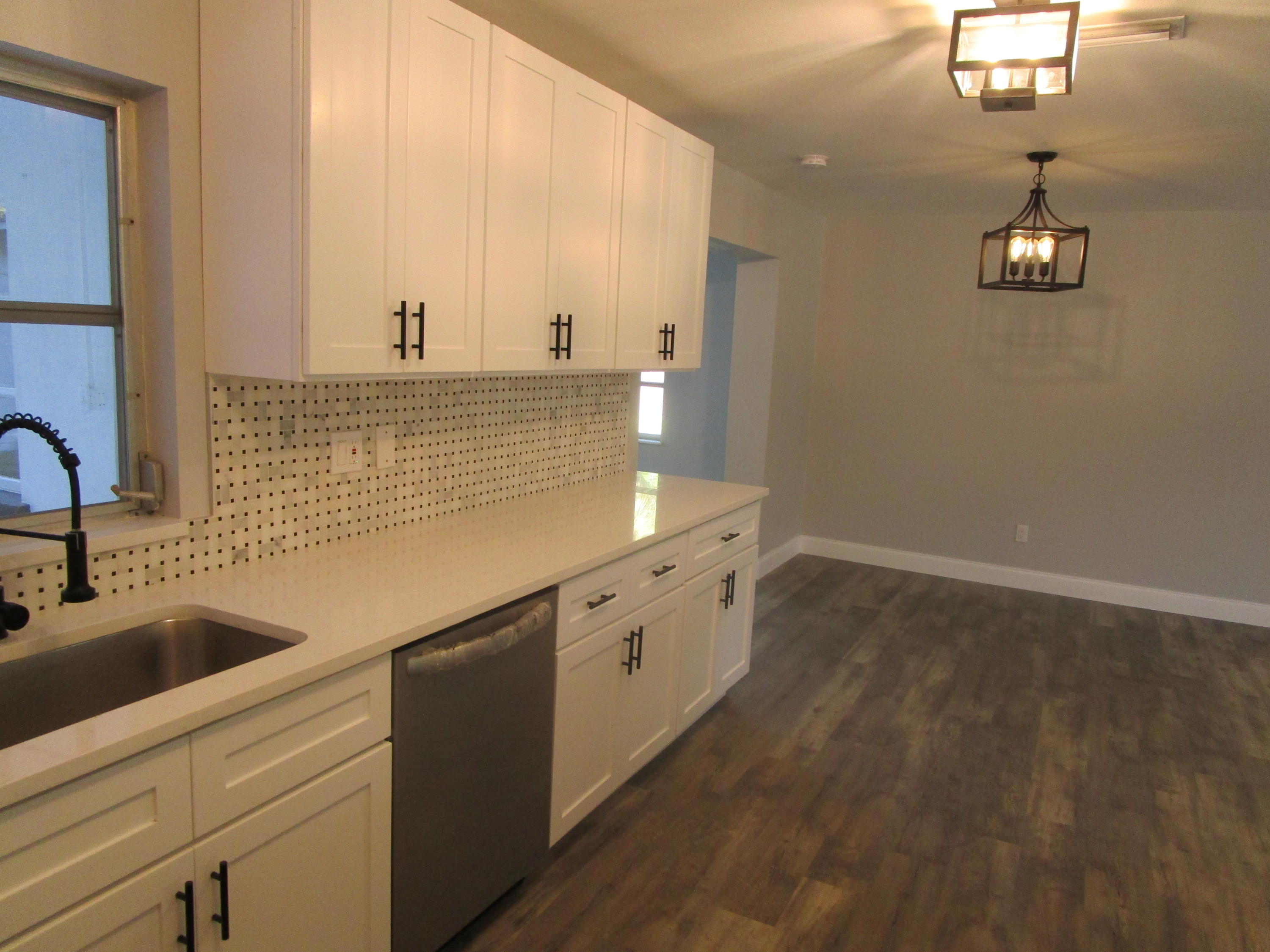 7706 Salerno Road Fort Pierce, FL 34951 - Photo 10 of 24 Kitchen/Dining