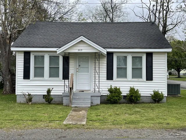 $182,188 | 203 Kingwood Avenue, Shelbyville, TN 37160