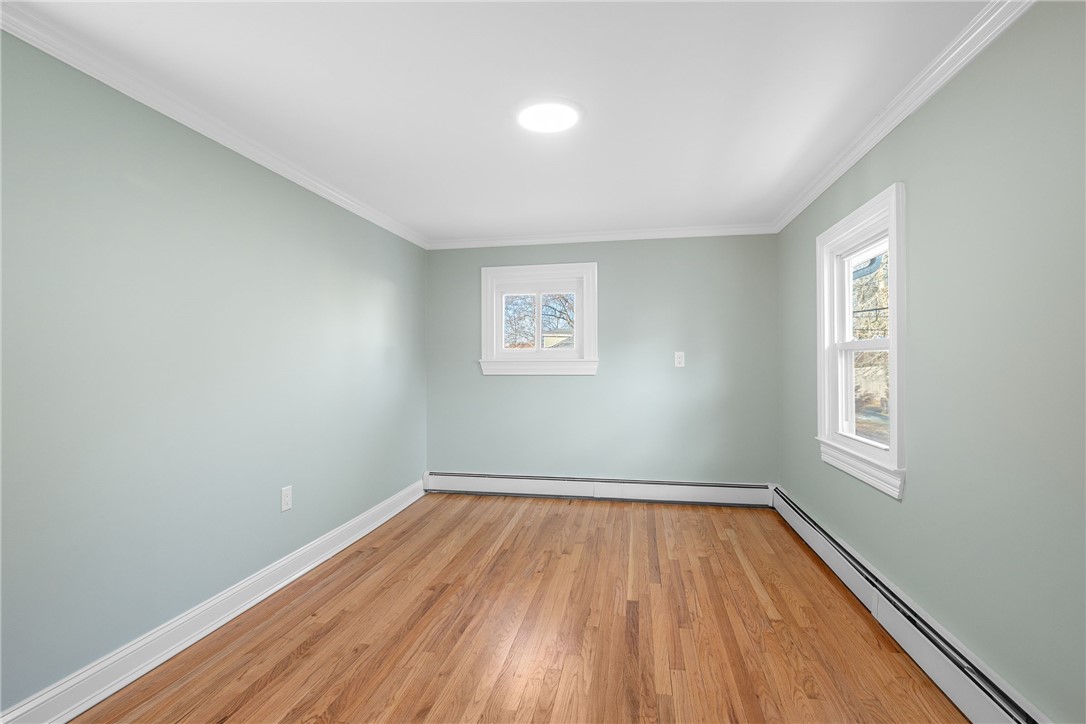 94 Kay Street Cumberland, RI 02864 - Photo 18 of 25