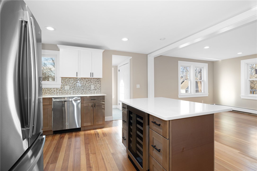 94 Kay Street Cumberland, RI 02864 - Photo 9 of 25