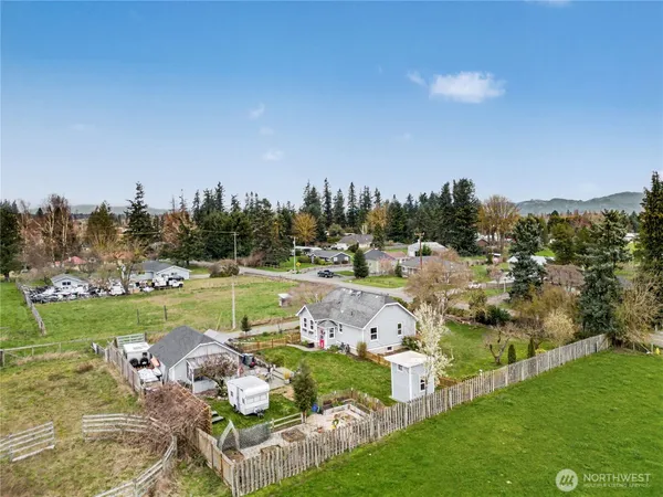 $669,000 | 44927 228th Avenue Southeast, Enumclaw, WA 98022