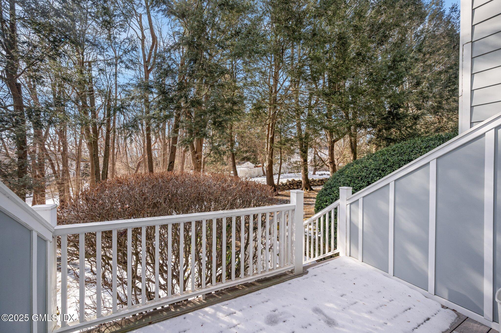 40 Silo Circle Riverside, CT 06878 - Photo 13 of 45 a view of a wooden fence