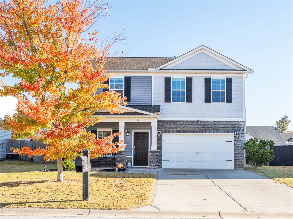 811 Camberwell Road Simpsonville, SC 29680 - Photo 2 of 33