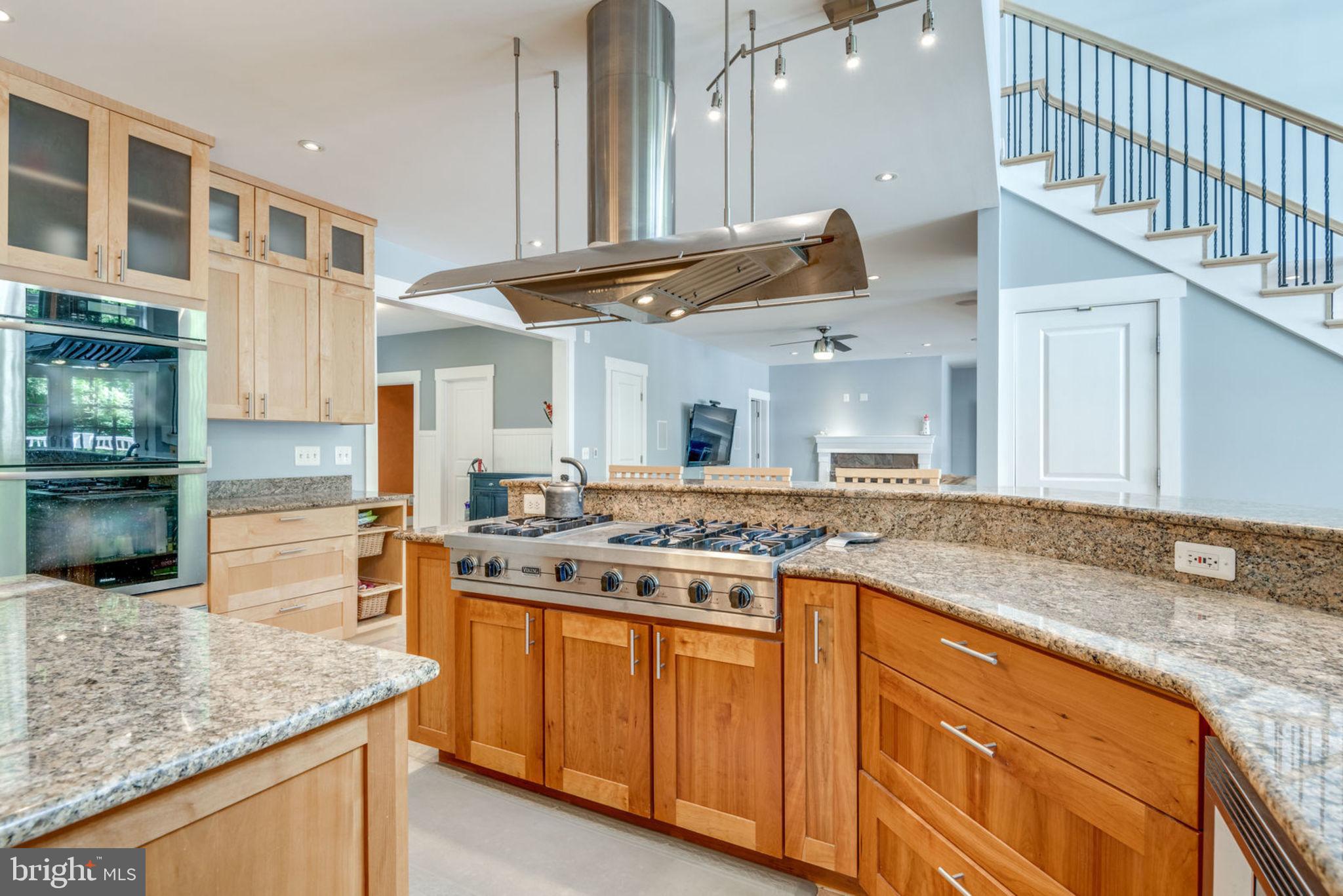 11607 Foxclove Road Reston, VA 20191 - Photo 10 of 44 Gallery Image 10