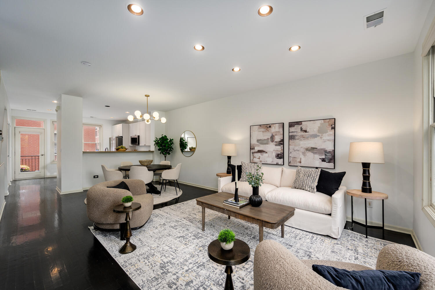 1036 North Crosby Street Chicago, IL 60610 - Photo 4 of 28 a living room with furniture kitchen view and a table