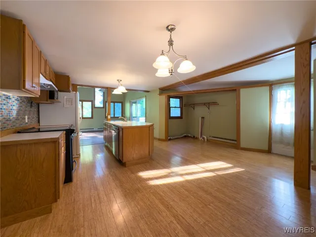 $184,500 | 158 East Main Street, Concord, NY 14141