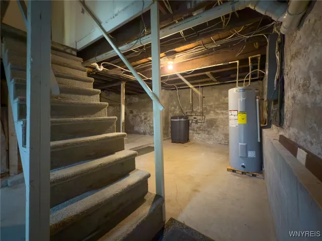 $184,500 | 158 East Main Street, Concord, NY 14141