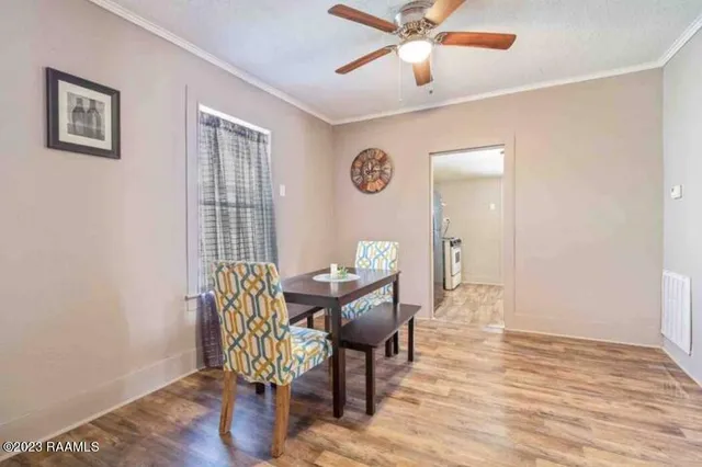 $1,000 | 125 Taylor Street, New Iberia, LA 70560