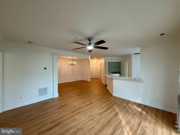 $2,500 | 12481 Hayes Court, Unit 204, Fairfax, VA 22033