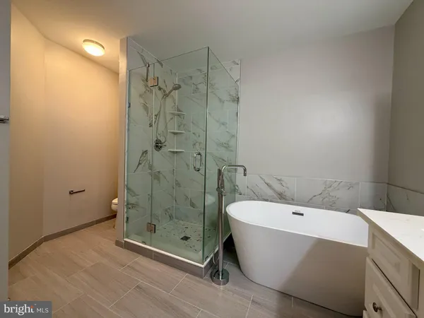 $2,500 | 12481 Hayes Court, Unit 204, Fairfax, VA 22033