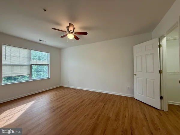 $2,500 | 12481 Hayes Court, Unit 204, Fairfax, VA 22033