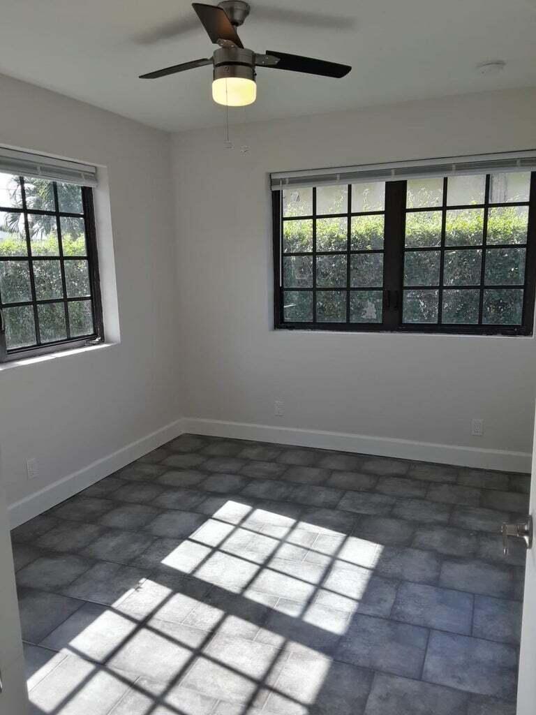 1400 West 28th Street Riviera Beach, FL 33404 - Photo 12 of 15 20201215161107391731000000-o