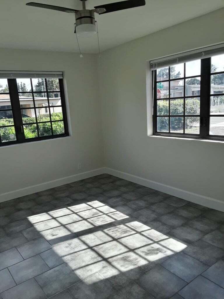 1400 West 28th Street Riviera Beach, FL 33404 - Photo 13 of 15 20201215161110082814000000-o