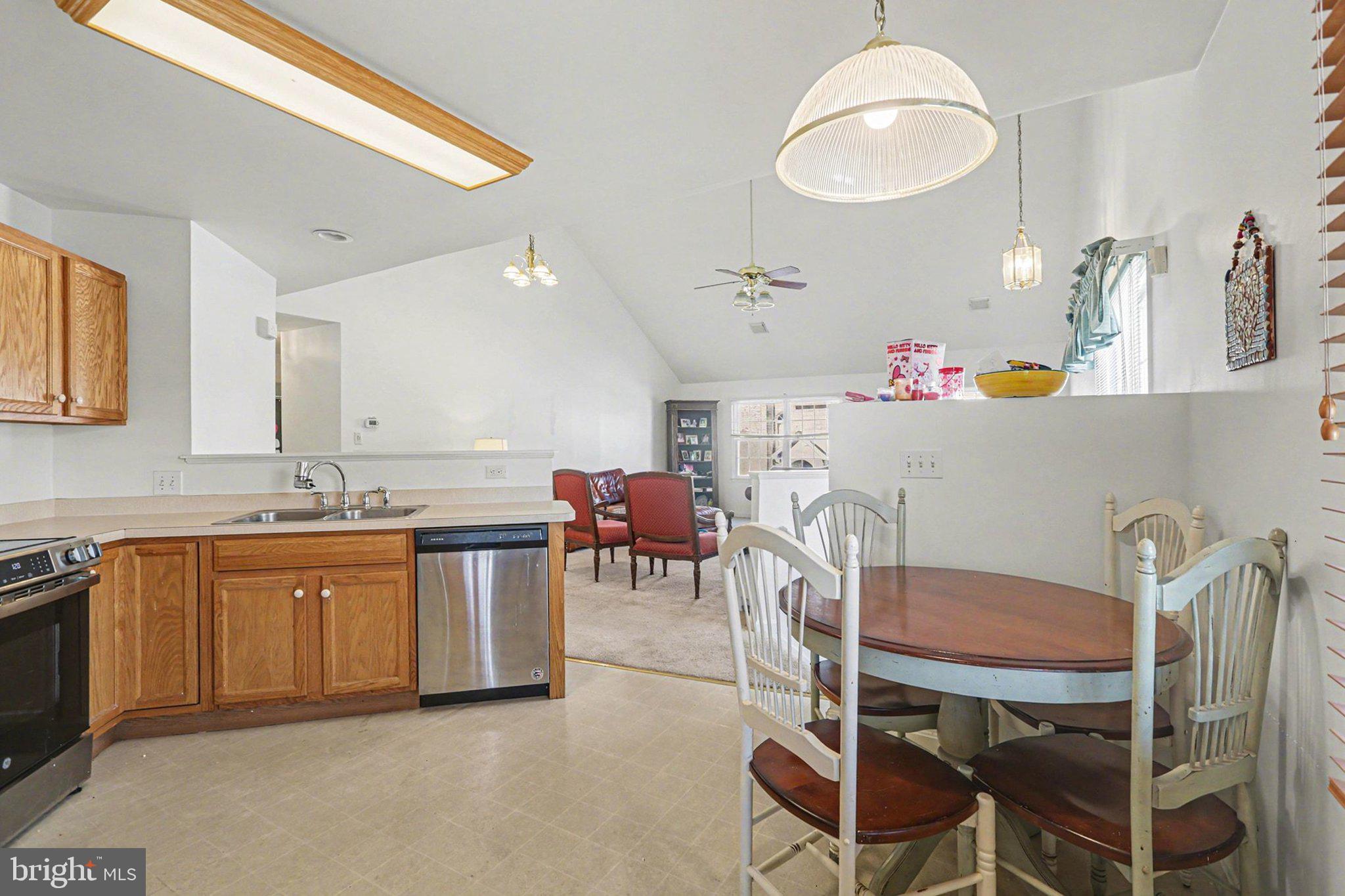 4545 Deer Path Road Harrisburg, PA 17110 - Photo 8 of 21