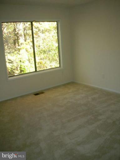 12132 Captiva Court Reston, VA 20191 - Photo 5 of 10 Bedroom #2
