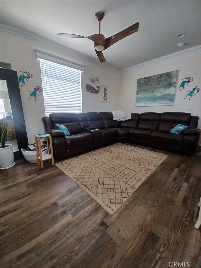 500 Atascadero Road Morro Bay, CA 93442 - Photo 14 of 45 a living room with furniture