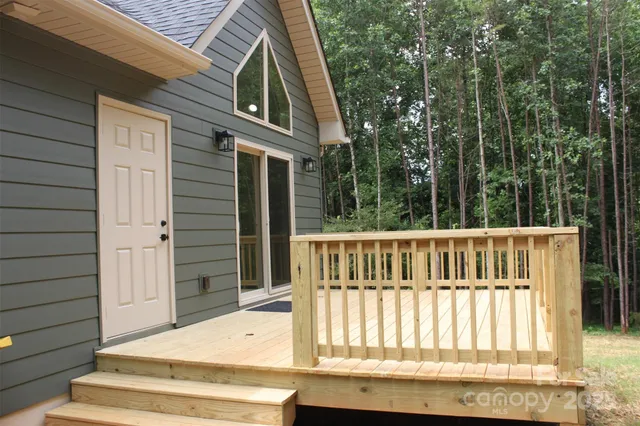 $289,000 | 109 Blue Ridge Avenue Extension, Elkin, NC 28621