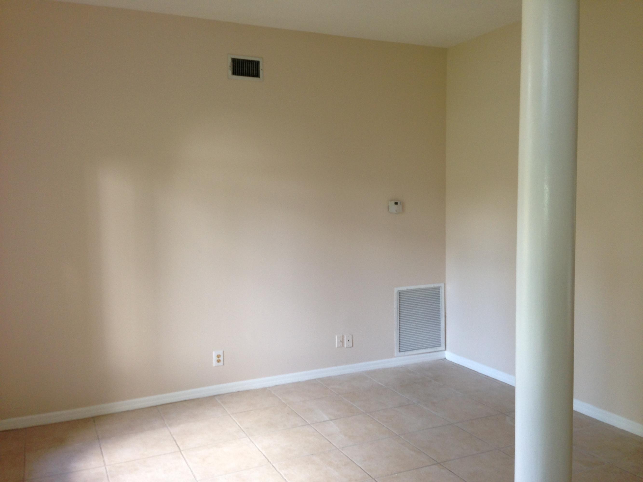 10921 Sandy Run Road Jupiter, FL 33478 - Photo 8 of 23 Living Room