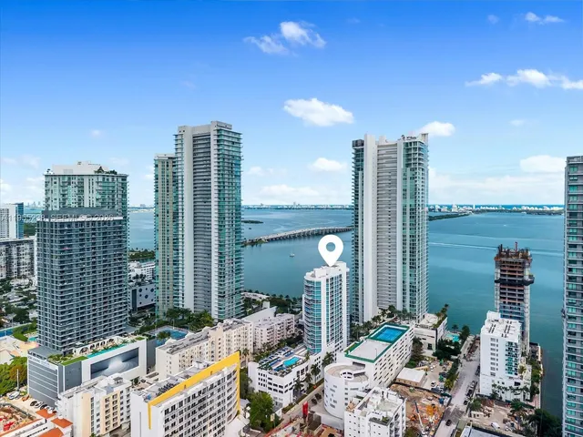 $490,000 | 480 Northeast 30th Street, Unit 904, Miami, FL 33137