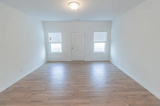 $1,500 | 195 Crescent Way, Little River, SC 29566