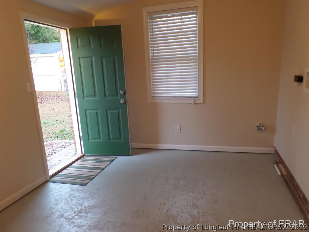 5214 Birch Road Fayetteville, NC 28304 - Photo 23 of 24 Gallery Image 23