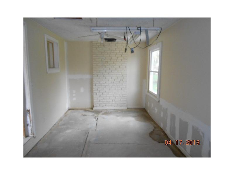 3703 Marseille Road Indianapolis, IN 46226 - Photo 9 of 9 Gallery Image 9