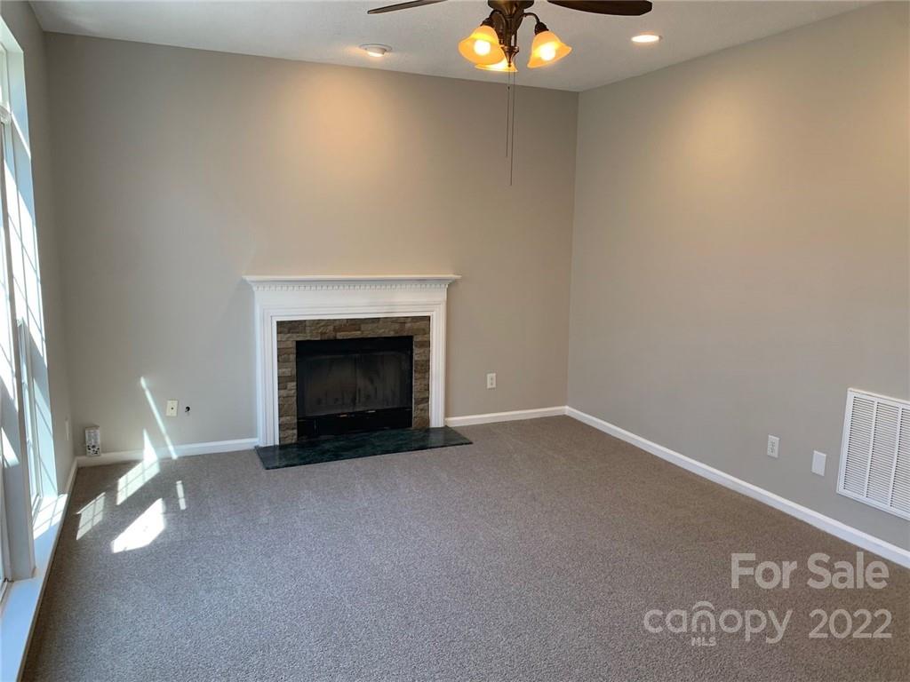 16125 Hollingbourne Road Huntersville, NC 28078 - Photo 9 of 14 Gallery Image 9