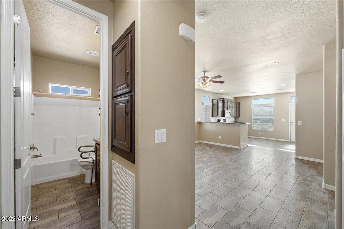 8865 East Baseline Road, Unit 338 Mesa, AZ 85209 - Photo 14 of 34 Main Living space