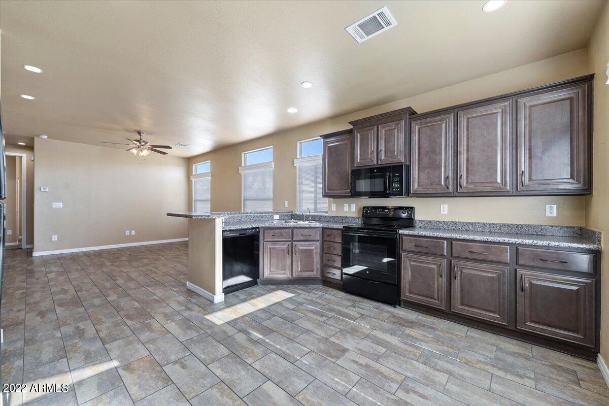 8865 East Baseline Road, Unit 338 Mesa, AZ 85209 - Photo 7 of 34 Kitchen