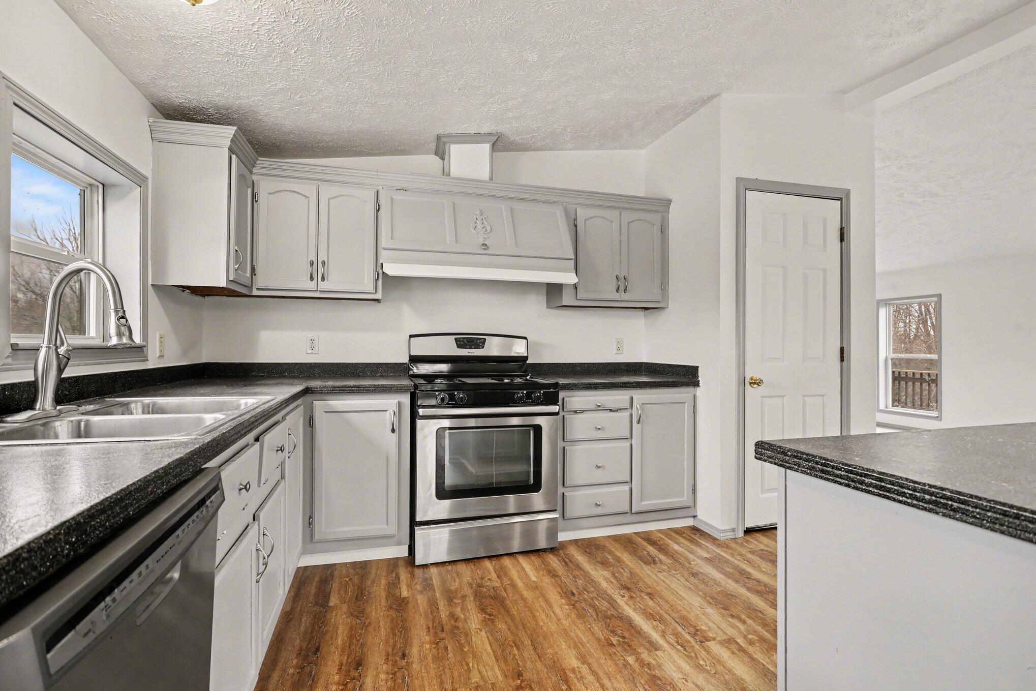 413 Creamery Road Union City, MI 49094 - Photo 5 of 35 006_file_1535