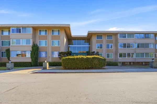 $888,888 | 234 Elm Street, Unit 309, San Mateo, CA 94401