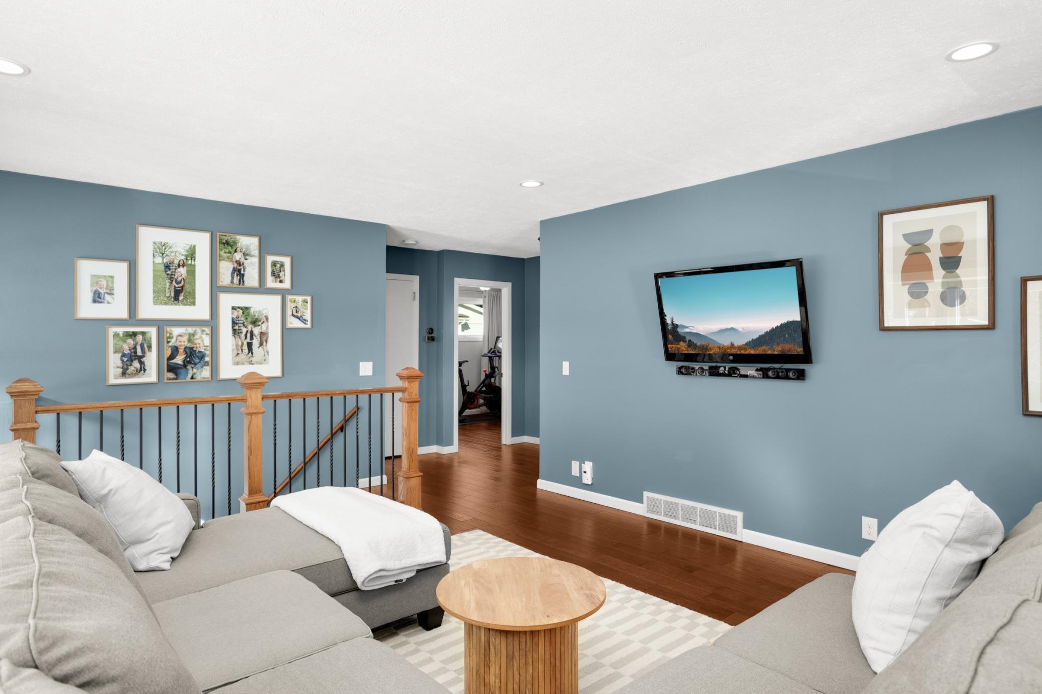 5339 Manitou Road Excelsior, MN 55331 - Photo 4 of 33