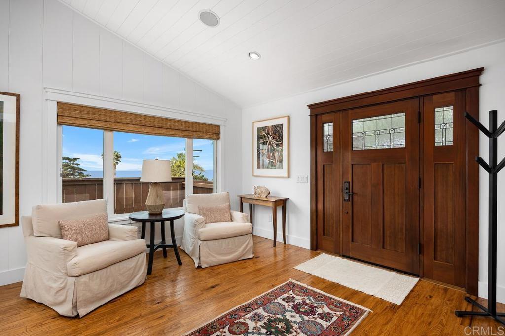 335 10th Street Del Mar, CA 92014 - Photo 4 of 27