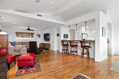 $25,000 | 335 10th Street, Del Mar, CA 92014