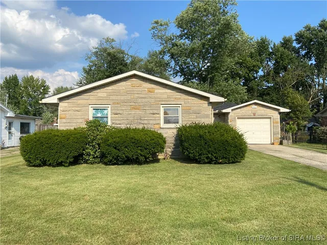 $209,900 | 1912 Locust Street, Madison, IN 47250